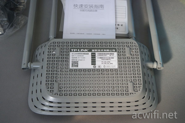 TP-link6300底部