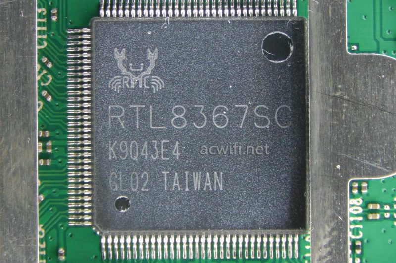 TP三频Wi-Fi 6路由器XTR5460拆机